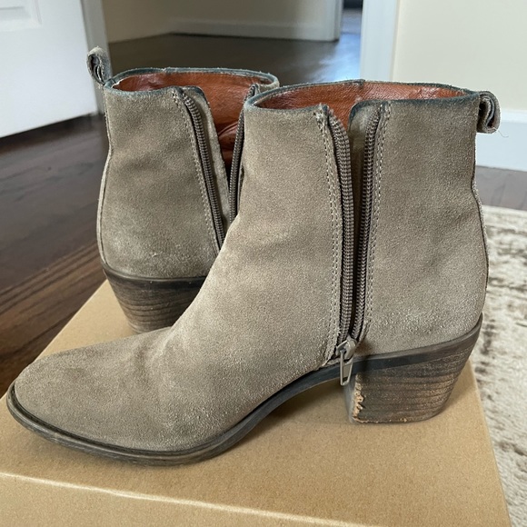 Lucky Brand Booties - Picture 4 of 6